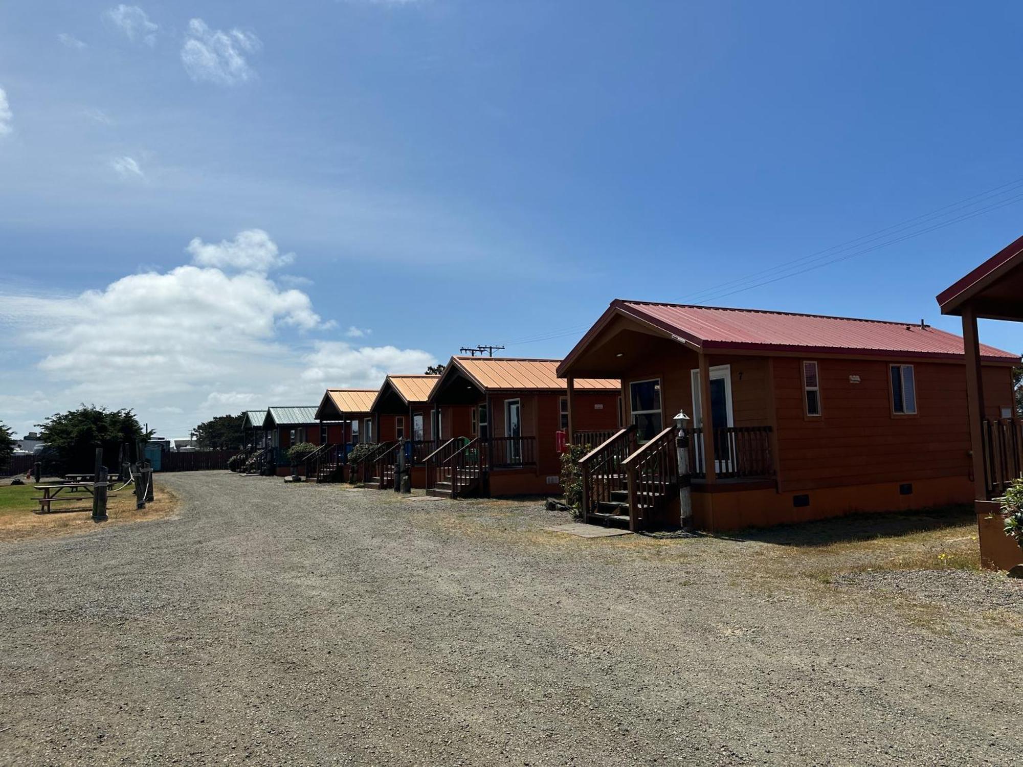 Westport Inn Cabins ภายนอก รูปภาพ